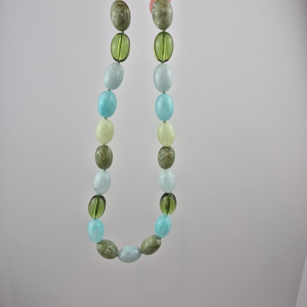 Joan Rivers NWOT 20" Beaded Necklace Green Blue Oval Resin Beads Coastal Resort - Picture 5 of 11